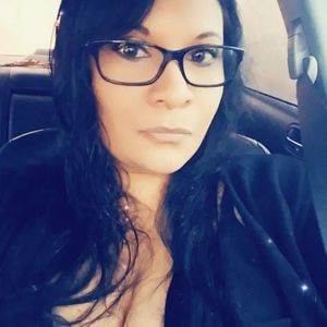 Meet your Posher, Becky